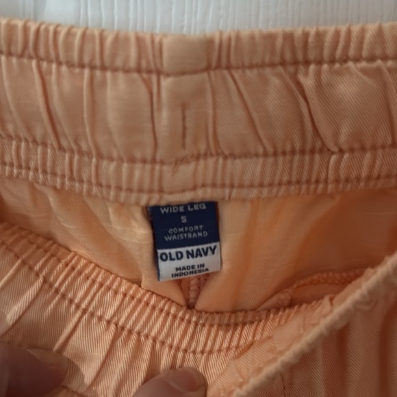 Peach Cargo Pants old navy sz small - Picture 2 of 3
